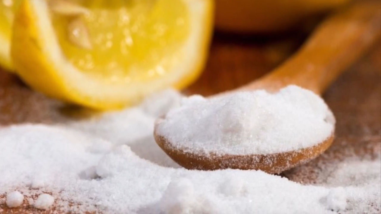 Soda bikarbona može ublažiti gorušicu, smiriti želudac, smanjiti svrab kože i pomoći kod afti u ustima